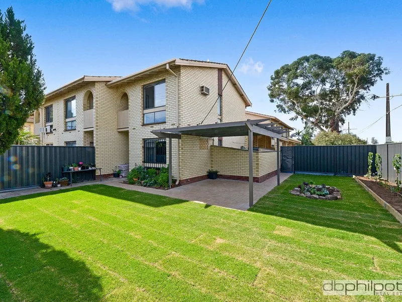 RAREST OF GEMS – BEST IN THE GROUP