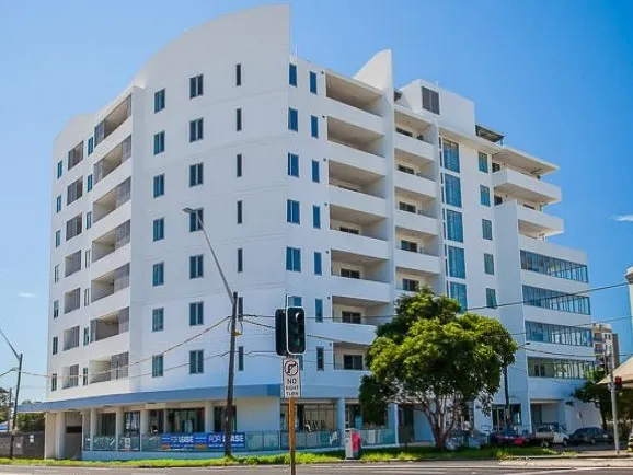 Spacious Fully furnished three-bedroom apartment for lease in Wolli Creek