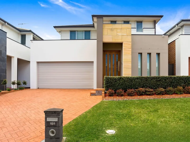 Beautiful & Luxury 4-bedroom home!!