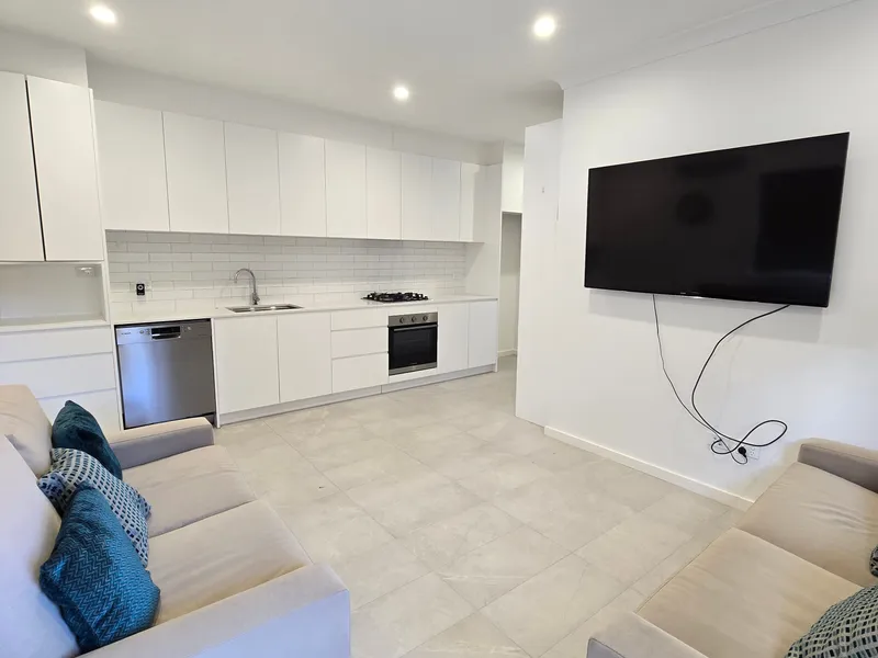 Brand New Private 2-Bedroom Granny Flat with Utilities Included