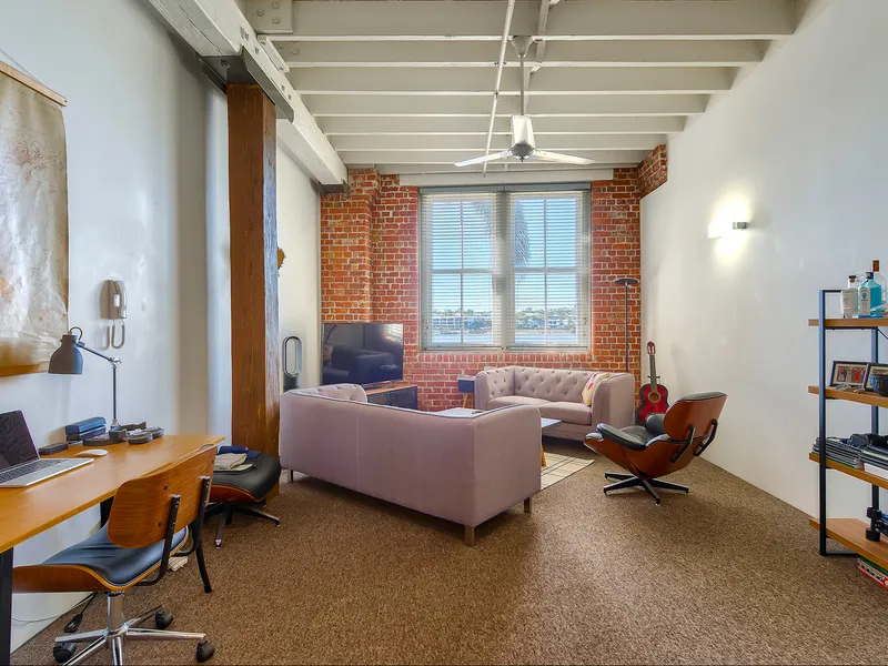 Stylish RiverView Convenient Apartment Living in Teneriffe