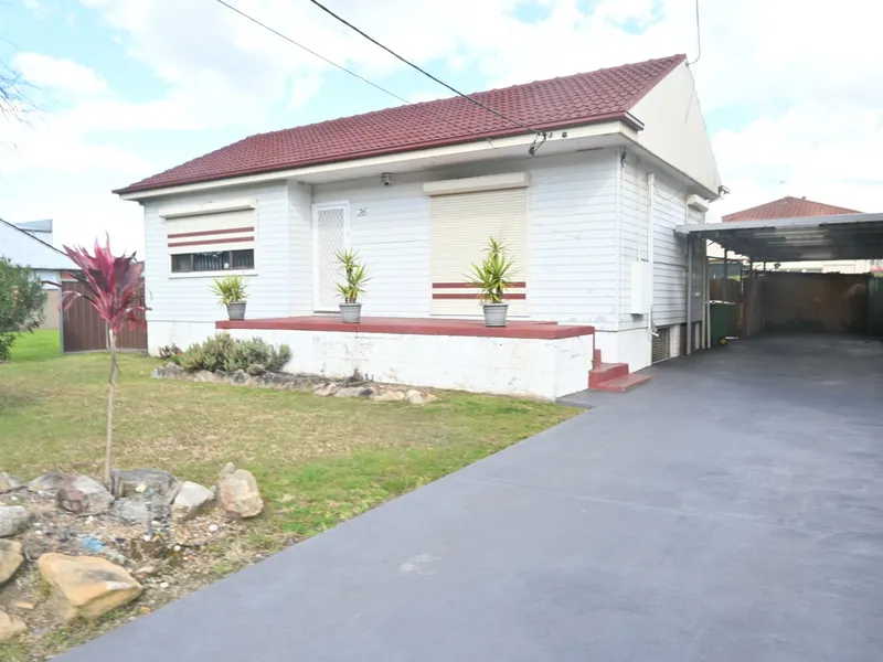 3 BEDROOM HOUSE ON COOLIBAR STREET