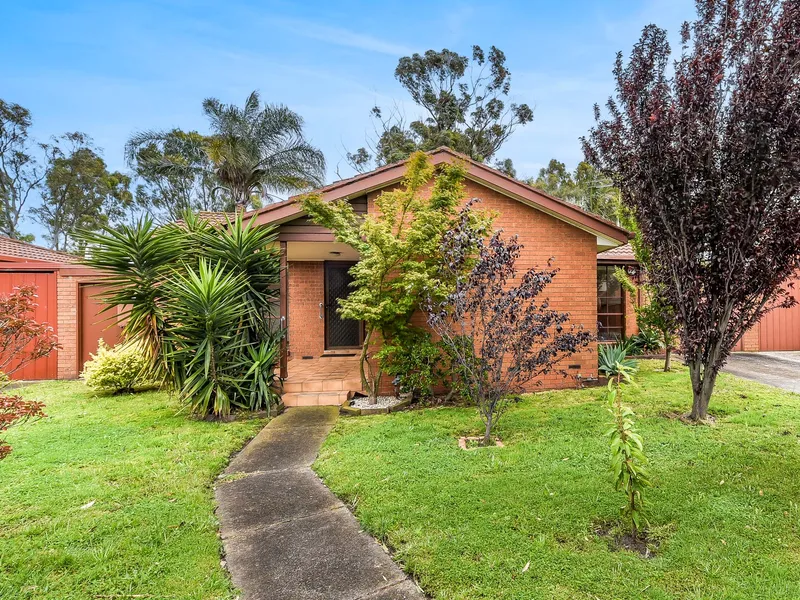 listedAS - Walking distance to local shopping and parkland