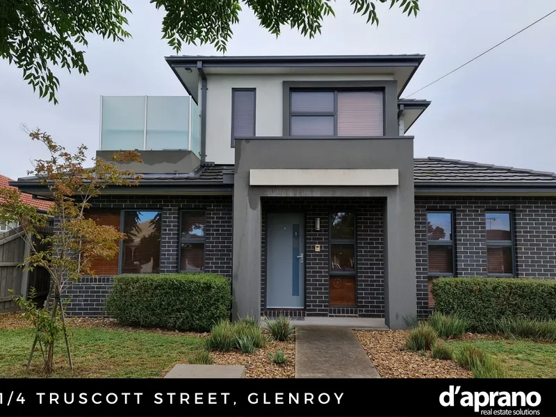 Spacious townhome just moments to West Street Village