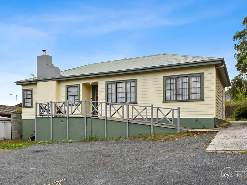 QUIET, CONVENIENT LOCATION