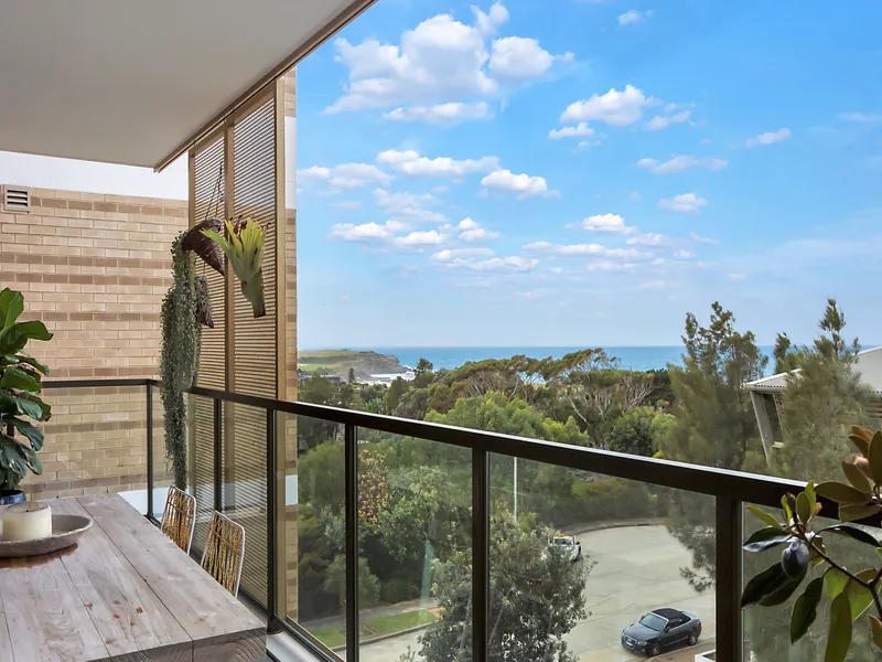 Ocean, Coastal and Golf Club Views