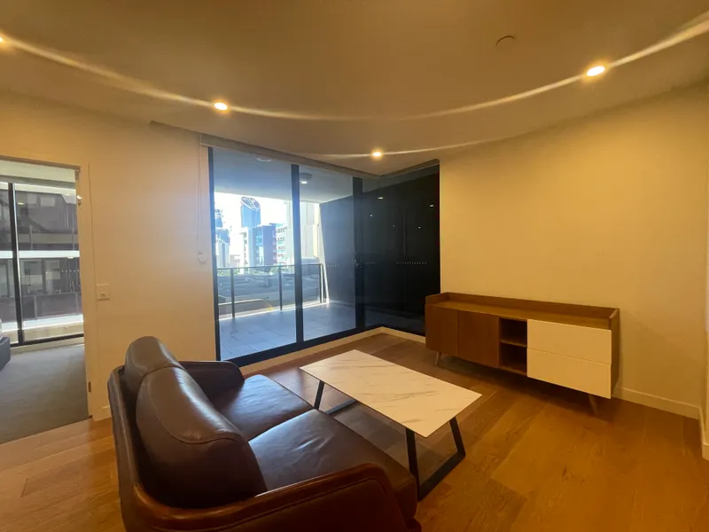 BRAND NEW FURNITURE with Luxury 2 Bedroom 2 Bathroom Apartment in South Brisbane