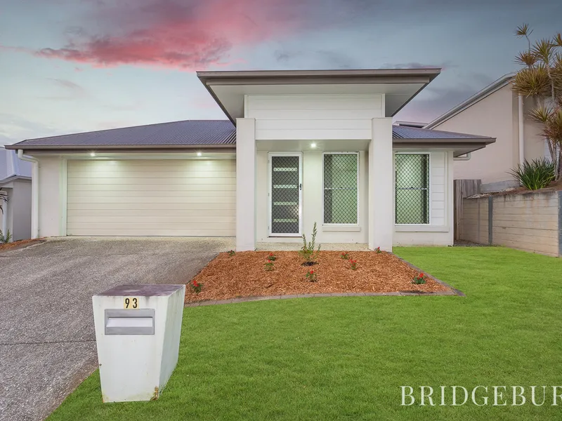 STUNNING FAMILY HOME THAT IS READY TO MOVE STRAIGHT INTO (FIRST OPEN 21st AUGUST)