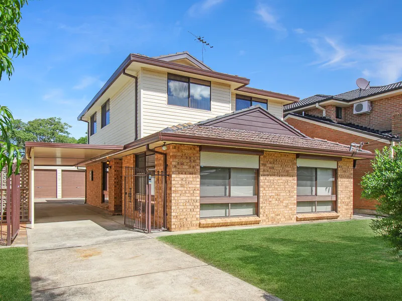 Spectacular Home In A Premium Locale