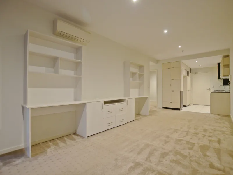 Ideally situated modern apartment