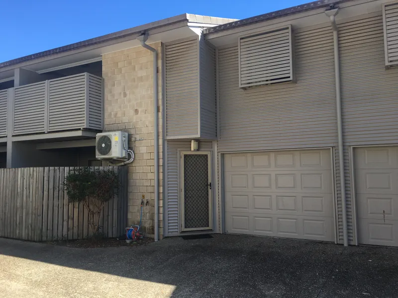 GATED COMMUNITY WITH ON SITE MANAGER & CARETAKER