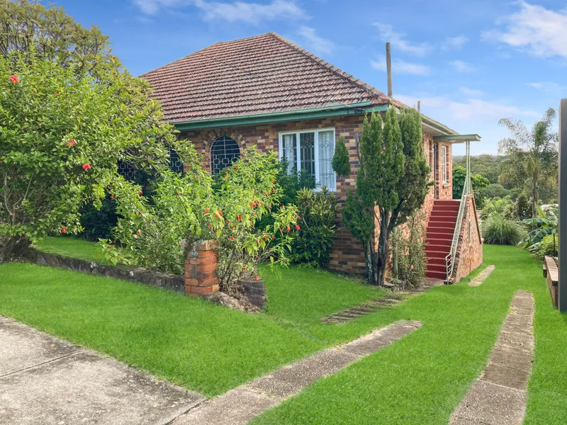 4 Bedroom Home with Split Living