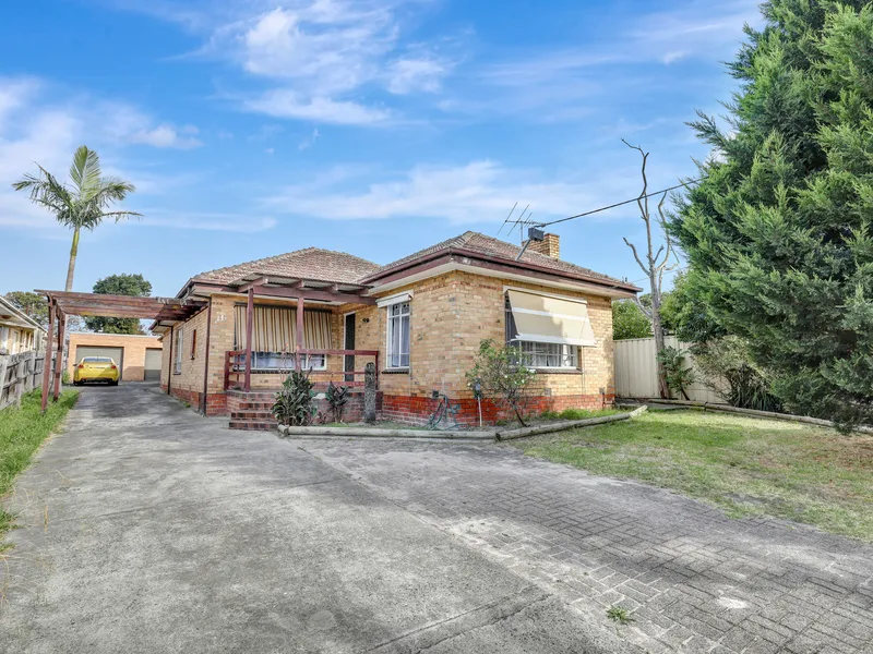 Two homes in one!!