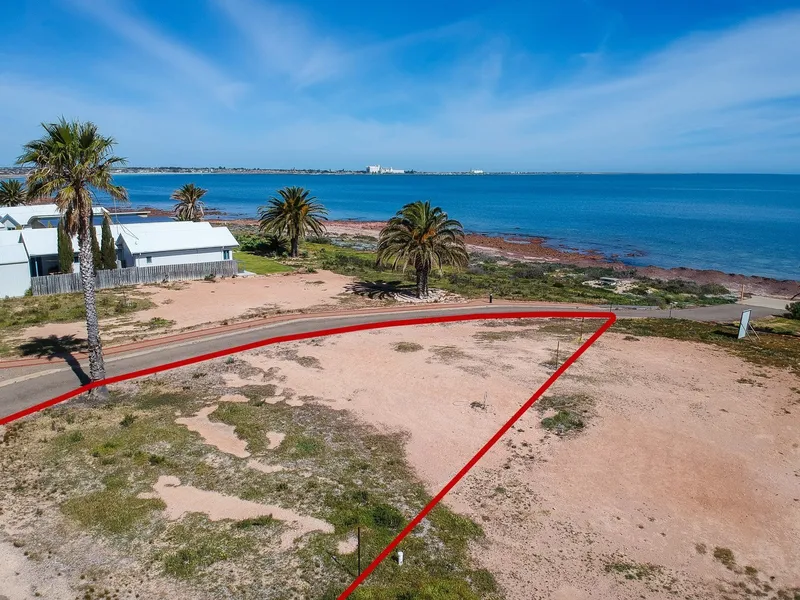 Very Rare Sea Frontage Allotment