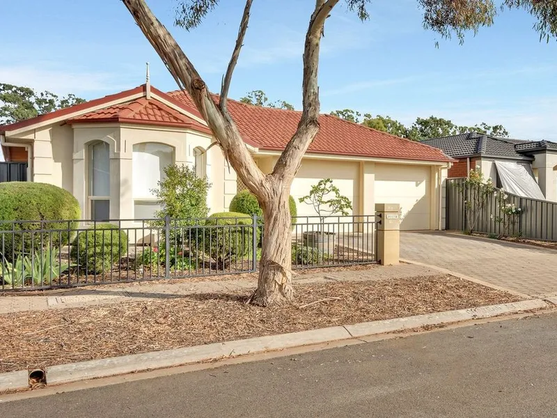 Fantastic Family Living!