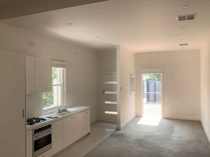 Everthing At Your Fingertips - Offering 2 Weeks Free Rent