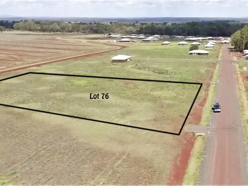 Great Building  block with a 40m frontage Just 10 mins drive from Kingaroy.