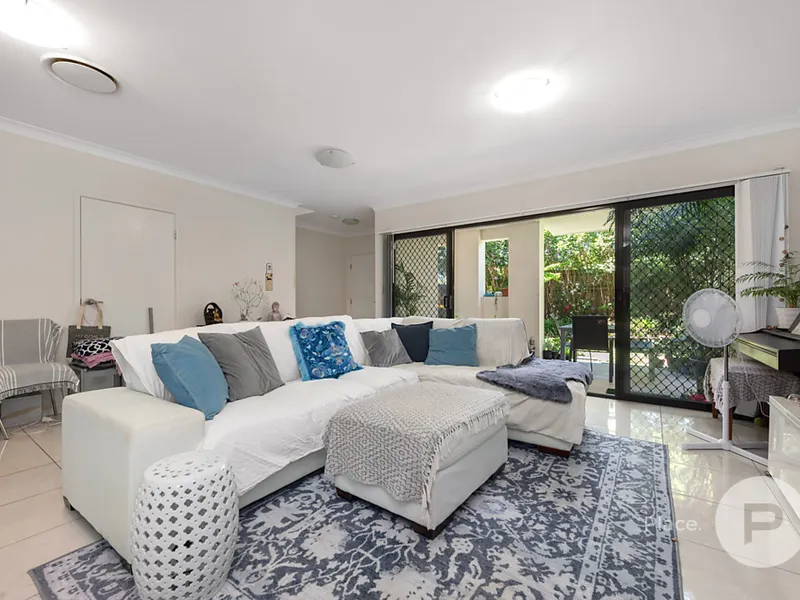 Beautiful three-bedroom townhome with private courtyard