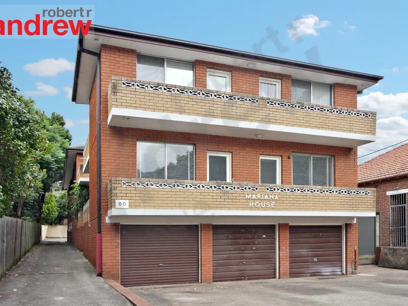 BLOCK OF 7 X 2 BEDROOM UNITS