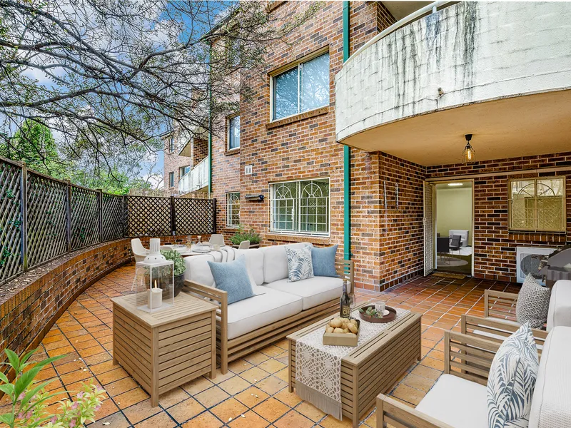 Ground Floor Apartment not to be missed !!