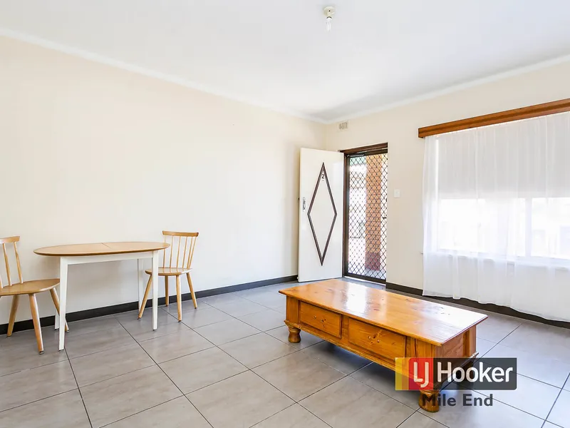 Renovated, Partly Furnished Unit on City Fringe