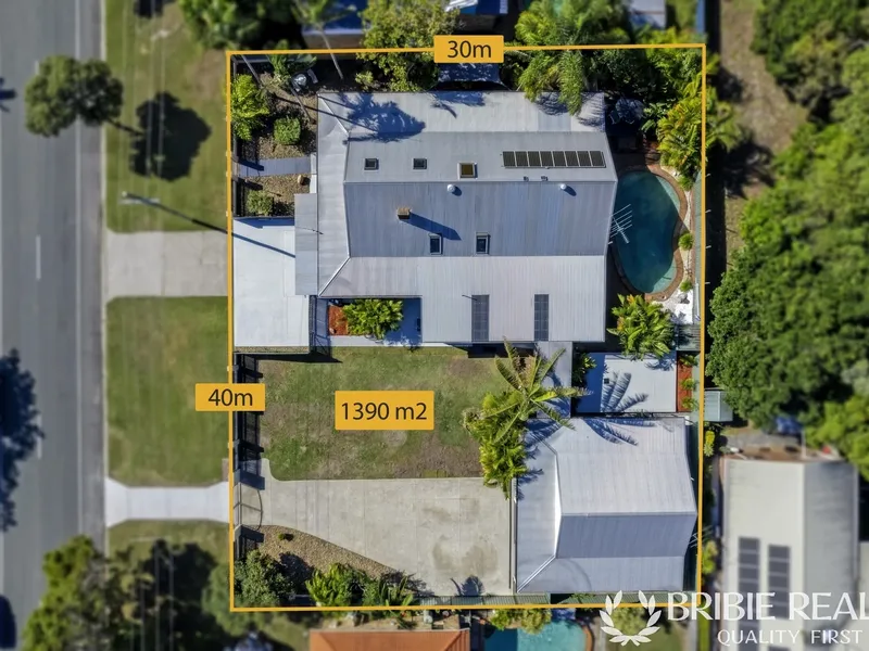 PRIME 1390m2 + 2 HOMES = HUGE POTENTIAL!
