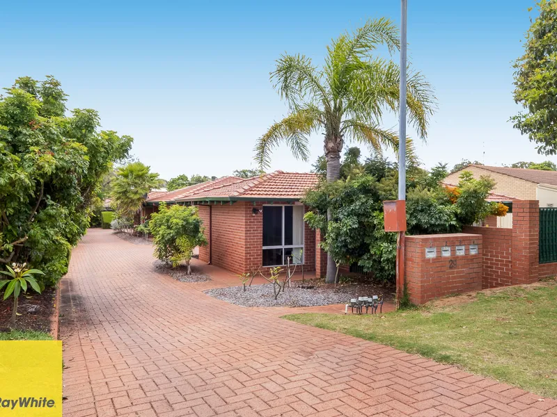 Great Investment Opportunity Or Live in Later!