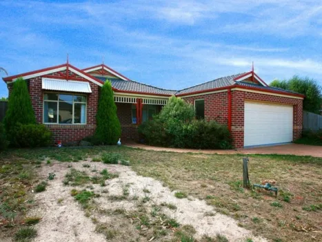 BEAUTIFUL FOUR BEDROOM HOME!