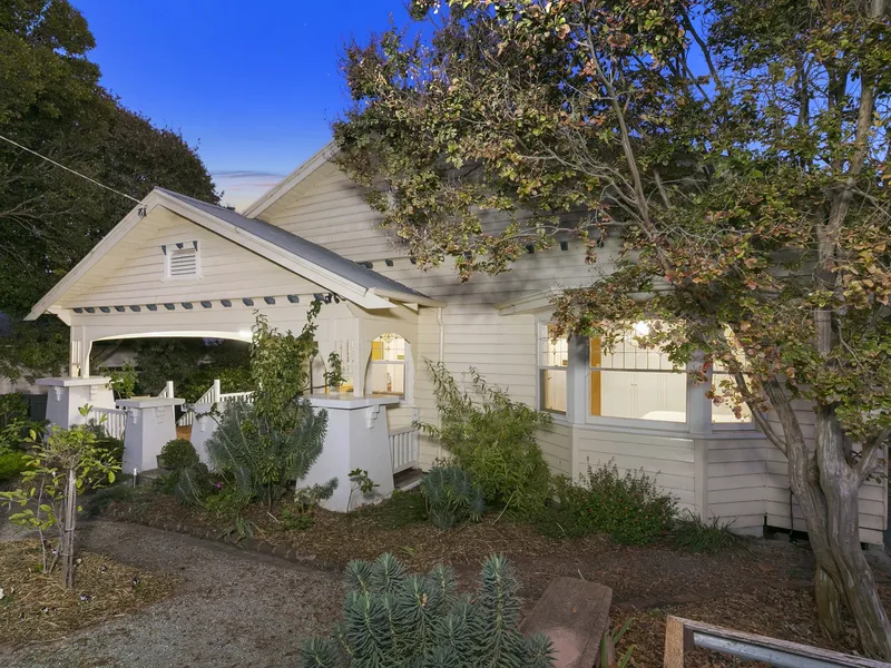 Prestige Living in the Heart of Newtown.