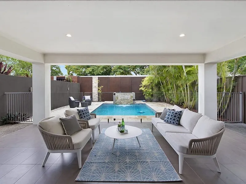 Modern Two-Level Living in Doomben Racecourse Precinct!