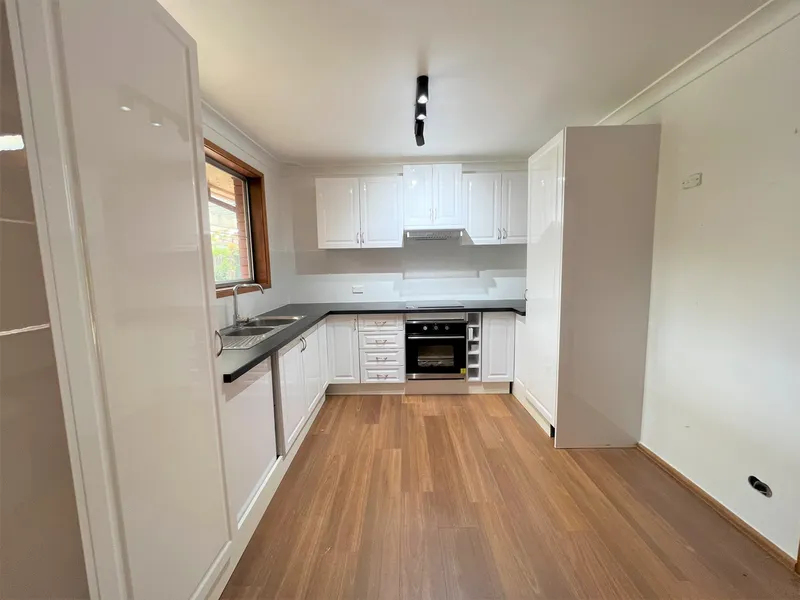 RENOVATED FAMILY HOME WITH DUCTED AIR CONDITIONING