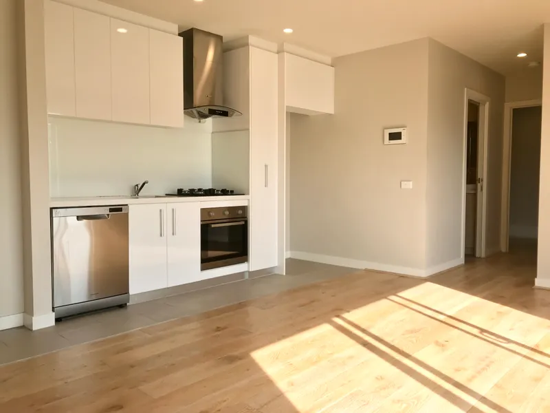 Contemporary 2 Bedroom Box Hill Apartment.