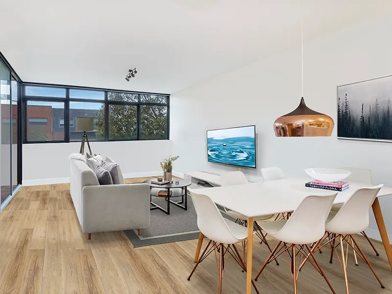 Light filled apartment with floating floors, close to Sydney Park