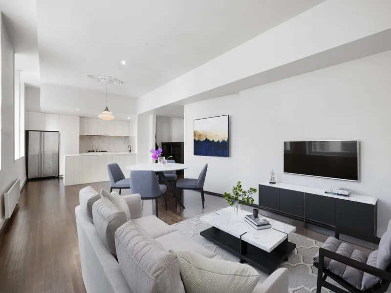 UNFURNISHED - Superbly Positioned - Classic 3 Bedroom Apartment