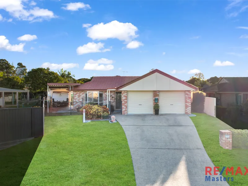 Exceptional Family Home in Crestmead: Modern Comfort and Convenience Await You
