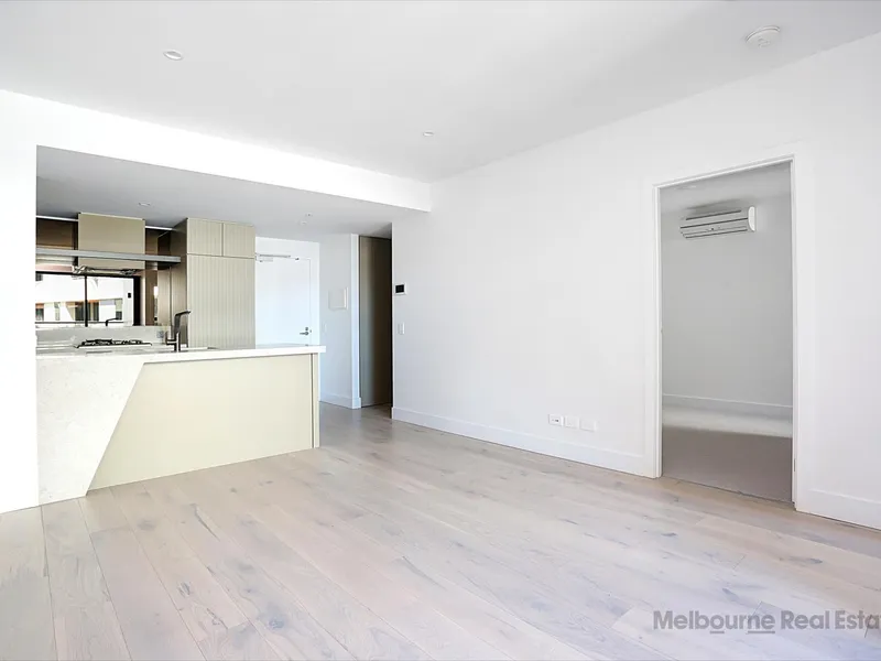 Luxury living @ its finest!