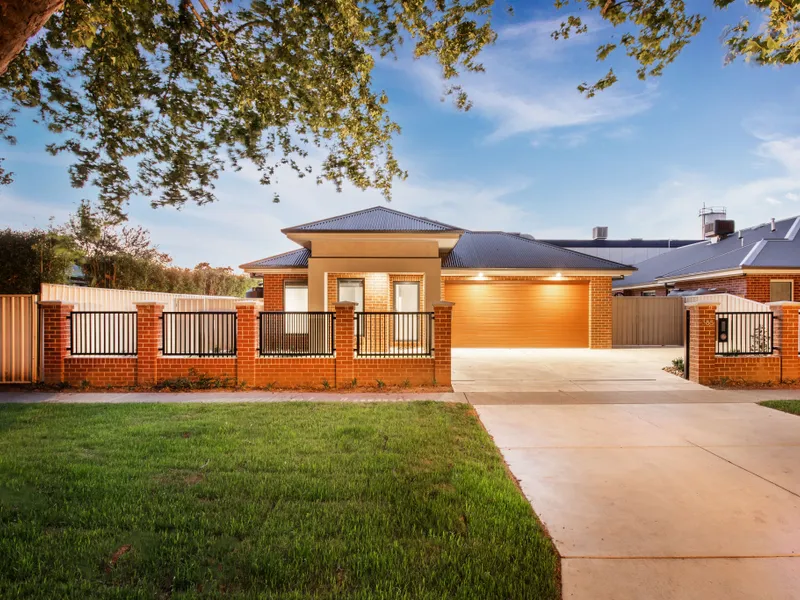 Luxury Brand New Residence - Close To Albury CBD