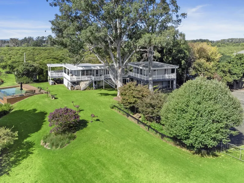 Argyle Park - Commanding Hawksbury River frontage property