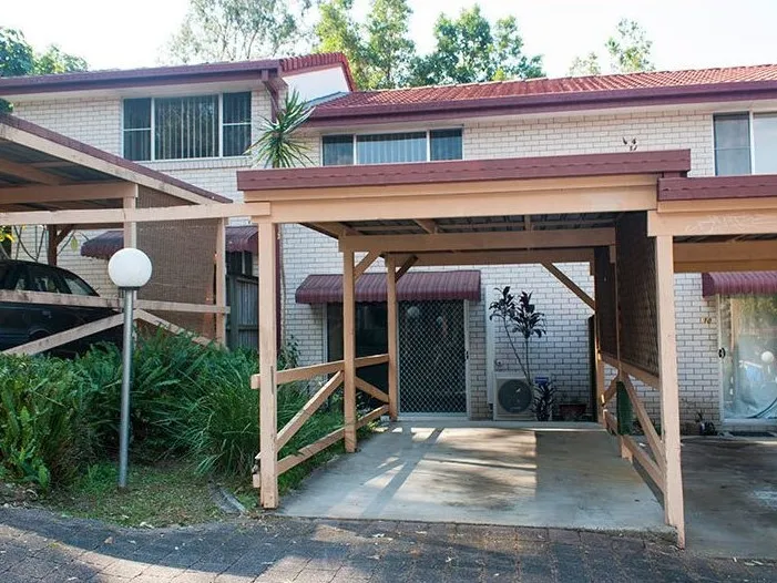 NEAT & TIDY IN CENTRAL NERANG!