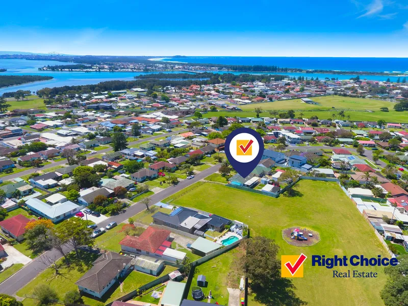 King of the hill - DA Approved duplex site