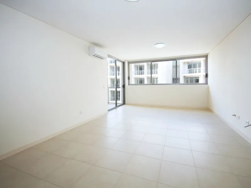 Near New, Spacious & Convenient