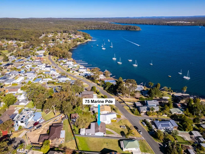 Welcome to your dream home in Nords Wharf!