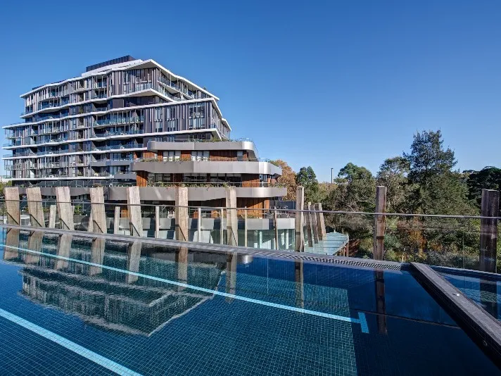 ONE BEDROOM BY THE RIVER!!