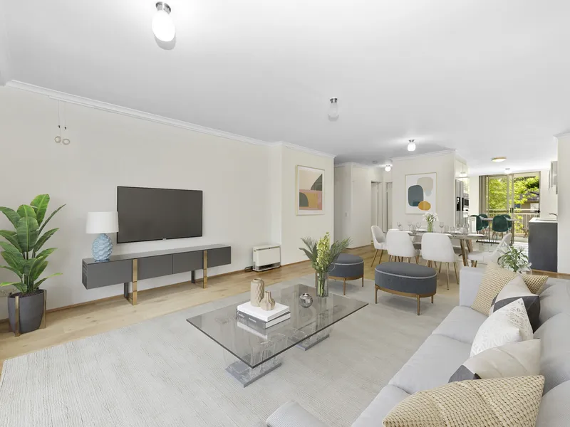 FULLY RENOVATED 1ST FLOOR AIR CONDITIONED UNIT WITH DELIGHTFUL LEAFY OUTLOOK AND SWIMMING POOL!