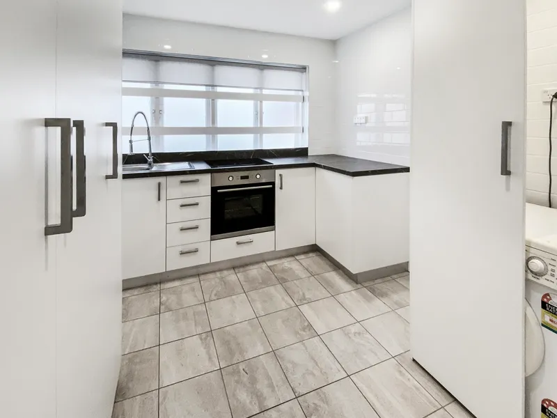 Light Filled Home in A Prime Position!