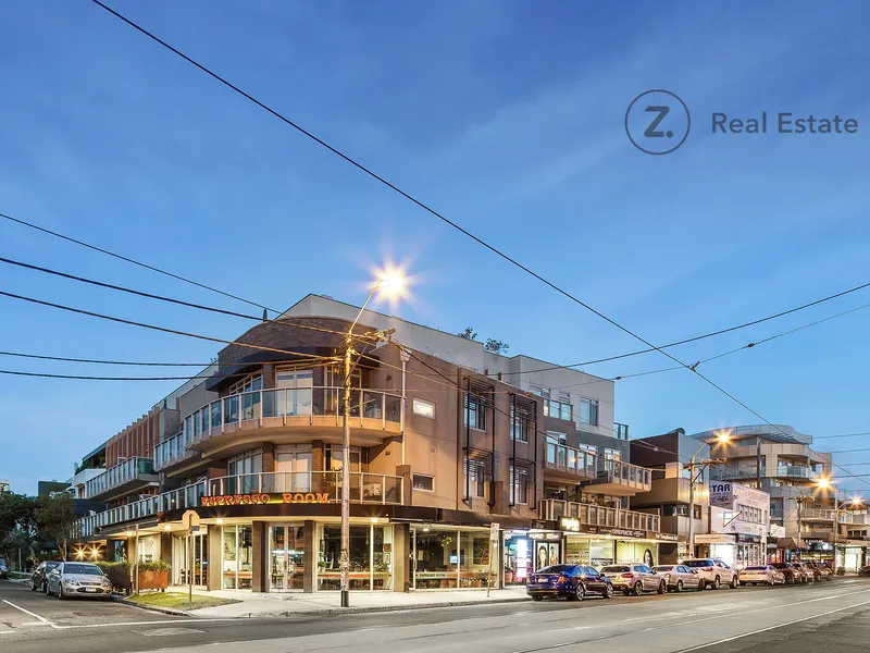 Ultimate home within 6kms from Melbournes famous CBD!