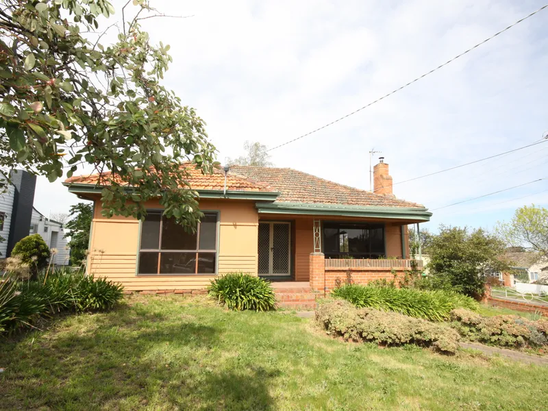 3 BEDROOM HOME IN BALLARAT NORTH