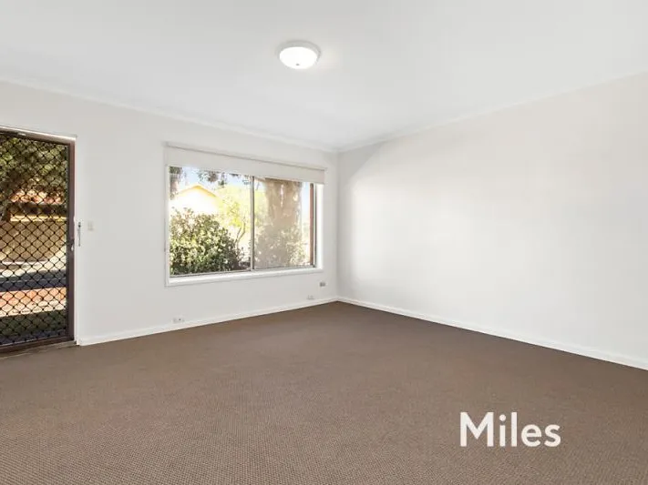 GROUND FLOOR APARTMENT IN A QUIET LOCATION!