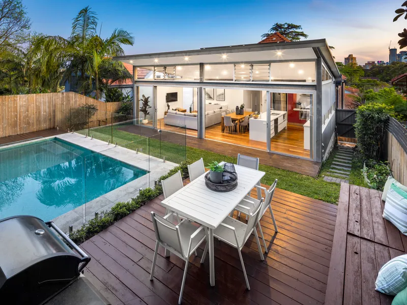 Family Federation with views, pool and the best of Cammeray convenience
