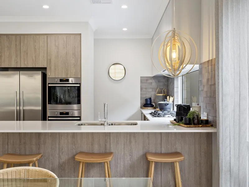 Start Living Your Best Life With Aussie!